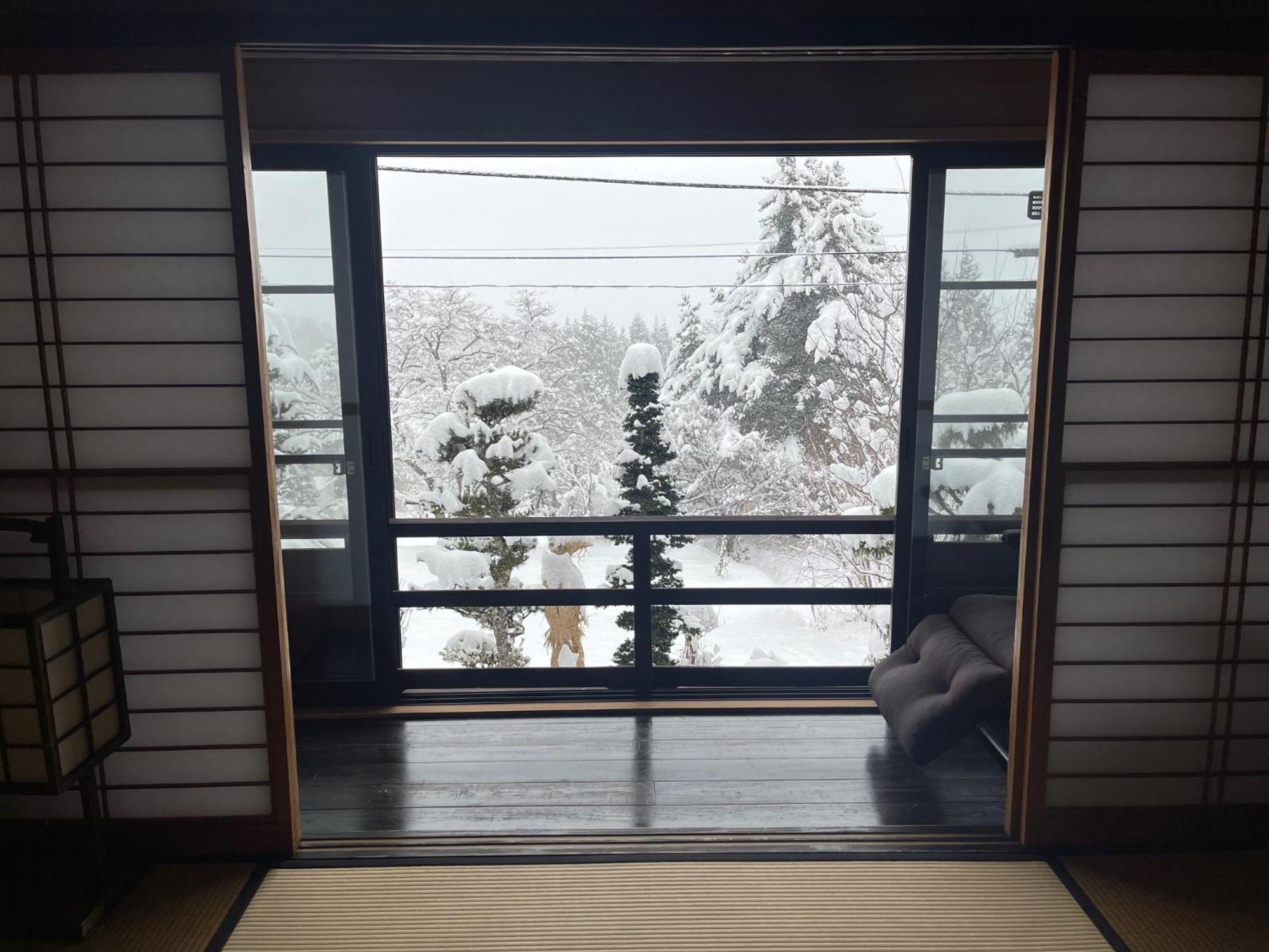 宿屋白金家 Yadoya-Shiroganeya 1日1組限定2名から8名様まで 全館貸切り 伝統的建造物の旅籠宿 Traditional Culture Experience Nagano Buitenkant foto