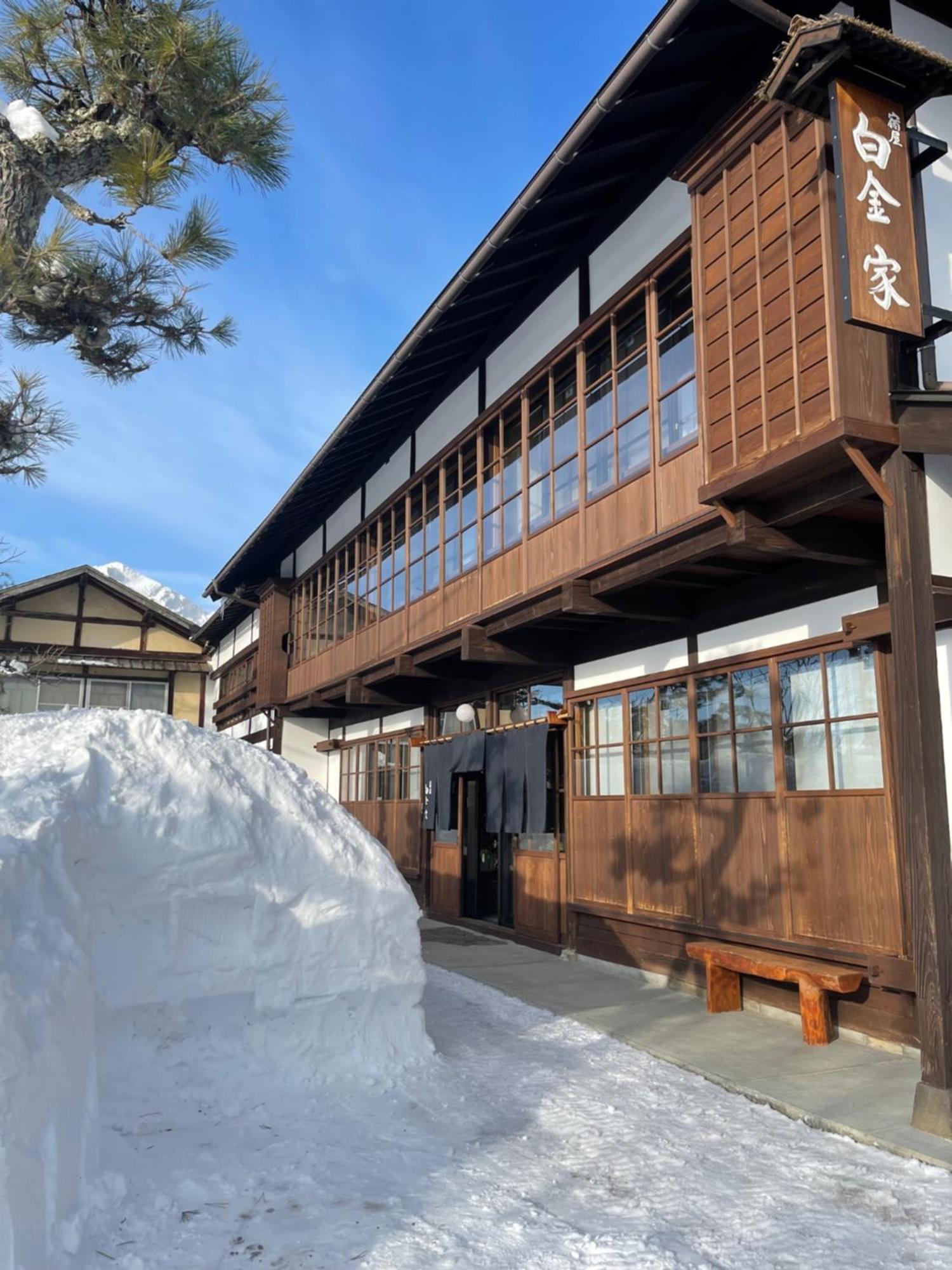 宿屋白金家 Yadoya-Shiroganeya 1日1組限定2名から8名様まで 全館貸切り 伝統的建造物の旅籠宿 Traditional Culture Experience Nagano Buitenkant foto